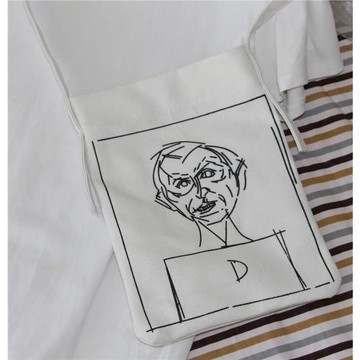 日韓原宿帆布包女大屏手機包包單肩包日系字母印花學生斜挎小包女