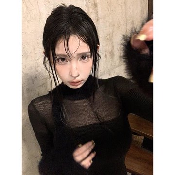 FunnJ方幾 甜心狩獵設計感修身打底衫女內搭針織上衣（帶圍巾）