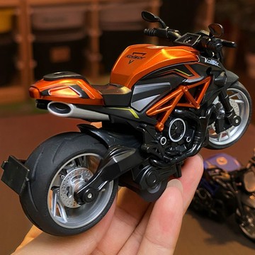 ✨壹灣出貨✨仿真鐵騎摩託車迴力閤金車模型燈光聲效賽車3嵗男孩兒童玩具禮物