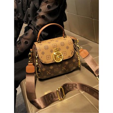 AREZIA包包女2024新款高級感小眾設計單肩手提印花真皮斜挎小圓包