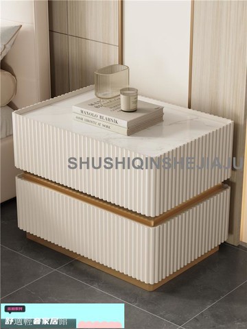 免運配送 床頭櫃 儲物櫃斗櫃 輕奢簡約白色全烤漆床頭柜巖板臺面臥室高級床邊儲物柜免安裝