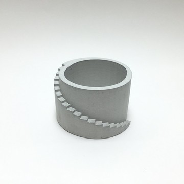 小圓階梯水泥盆