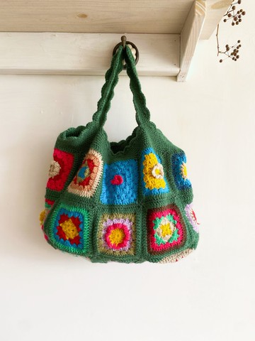 【好日手作】Handmade德國毛線手工編織繽紛祖母格拼接手拿包