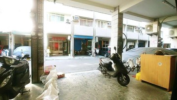 小港機場旁騎樓透天｜高雄市小港區長青街