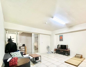 黎明商圈｜市政社區｜三房平車戶稀有釋出｜台中市南屯區黎明東街