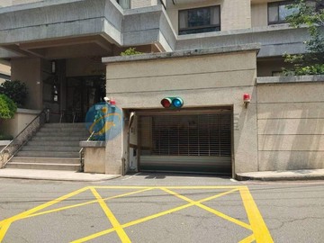 淡水浪漫法國別墅透天別墅悠閒自在生活｜新北市淡水區學府路