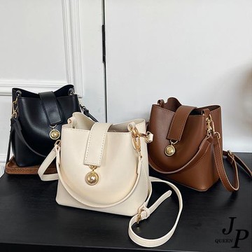 Jpqueen 金屬配飾單色側肩斜背手提女用水桶包(3色可選)