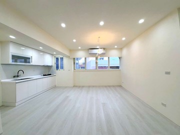 近巨城、大魯閣光華商圈免整理超值大三房平車｜新竹市北區光華一街