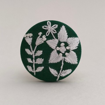 大型植物圖案刺繡胸針 或 刺繡髮圈