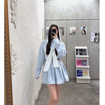 (現貨)獨家 慵懶風 條紋披肩長袖衣(可拆)+百褶褲裙 兩件套 百搭休閒 寬鬆 遮肉肉 顯瘦版型 女生套裝 懶人必備