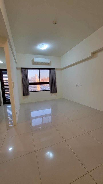 中山醫~大慶商圈~7年屋高樓層視野~兩房平車｜台中市南區復興北路