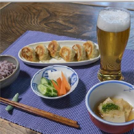 おもてなしギフト　水餃子　山形県の素材で作った手作りの水餃子と山形漆器のヒノキのお箸（5膳）