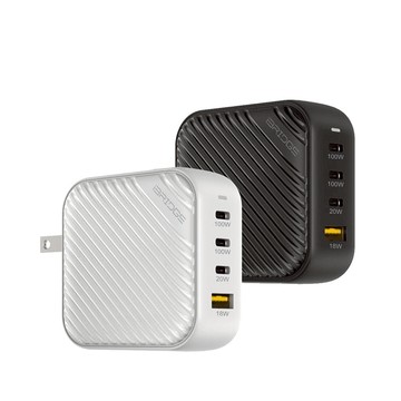 GaN 100W極速電源供應器(IBC013)+多國轉接頭 同捆包 黑色組