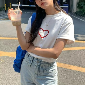 [SUMI選物] 刺繡上衣 t恤 [立體刺繡愛心短袖t恤] 短袖t恤 短袖上衣 短t 寬鬆t恤