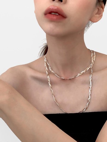 Treche 3 Necklace [Bordeaux]