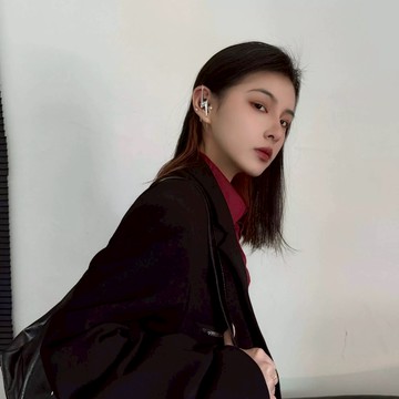 ☆LimeLight☆ 閃電 造型 賽博龐克 飾品 鈦鋼 耳針 耳環 掛勾 男生耳環 女生耳環 ACC-D1429