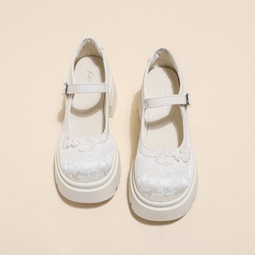 新中式國風厚底瑪麗珍鞋女2025年春新款淺口單鞋增高婚鞋婚紗神器