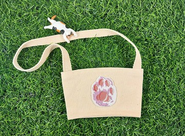 刺繡白貓掌-飲料套