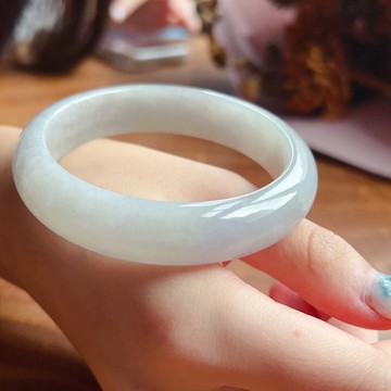 春帶彩翡翠手鐲 | 19圍 | 天然緬甸玉翡翠A貨 | 送禮