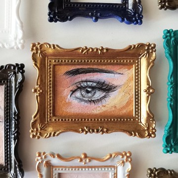 裱框原創丙烯畫女人眼睛金色微型
