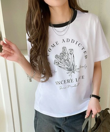 日本 Classical Elf - 法式休閒花束滾邊短袖上衣-白x黑