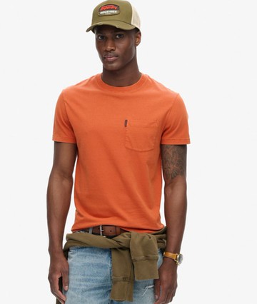 Superdry Men's Men's Essential Washed Pocket T-shirt Orange / Washed Autumn Glaze Brown - Size: S