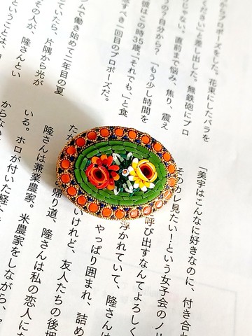 vintage jewelry ITALY 微型馬賽克 湖綠底色雙花卉 別針 胸針