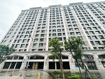 新捷市★ღ高樓景觀邊間衛浴開窗2房車B1平面車位 ｜桃園市桃園區龍城一街