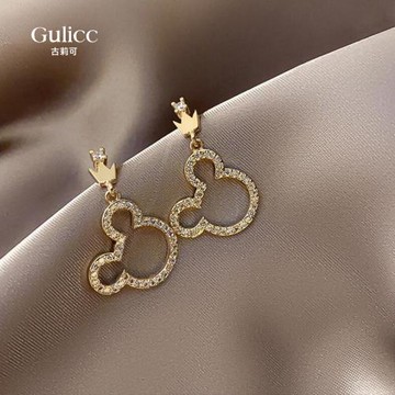 【Gulicc】古莉可 滿鑽 簍空 小熊 耳環(飾品 耳飾 耳釘 耳扣 耳環 情人節 母親節 七夕 生日禮物)