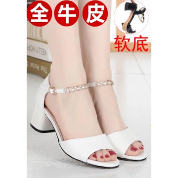 真皮涼鞋女夏季新款中跟粗跟女鞋百搭中年大碼軟底媽媽鞋皮涼鞋子