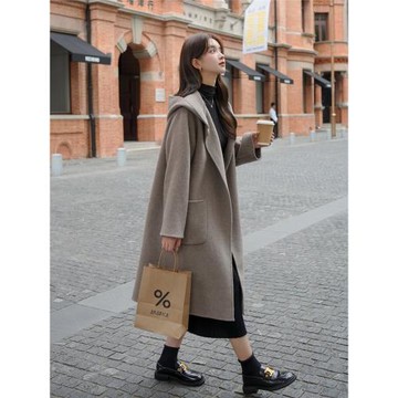 雙面羊毛大衣女2025年秋冬新款牛角扣赫本風中長款連帽羊毛呢外套