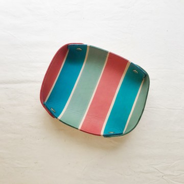 【如是著物】植鞣革飾品盤｜茄芷傳統三色