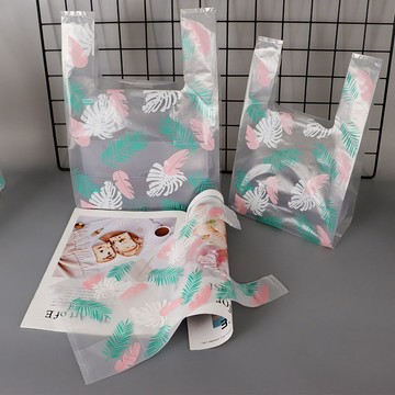 🔥楓葉羽毛印花外賣打包袋｜服裝飾品化妝品通用背心袋 加厚外送包裝袋 小禮品甜品手提袋