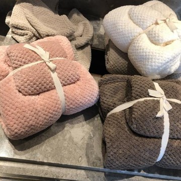 高品質珊瑚絨菠蘿格毛巾浴巾組合套裝廠家批發加厚不掉毛吸水浴巾