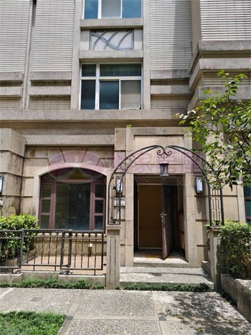 三峽北大大學路典藏美墅5房雙車｜新北市三峽區大學路