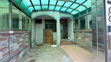 近青埔高鐵捷運Ａ１９站超值前院車位透天｜桃園市中壢區大莊路