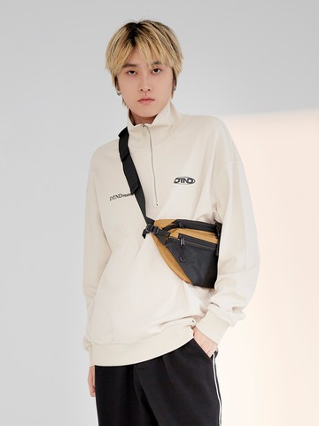 英文字拉鍊POLO衫