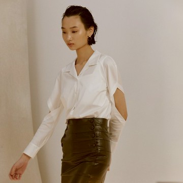 翻領肘開衩設計襯衫   百合白