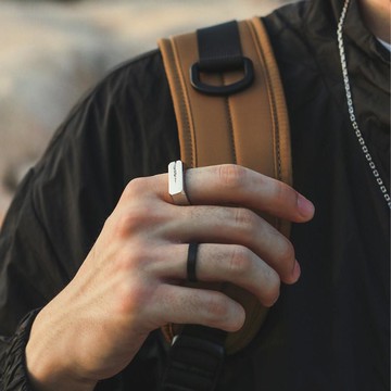 免運🔥原創裂谷戒指男 潮流中性開口亮面方形指環男款戒指 指環 單身戒指 男生禮物 對戒 鈦鋼戒指