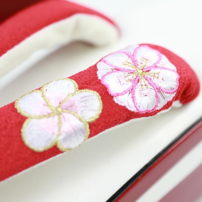 振袖 合皮製草履 3枚芯 「梅・桜刺繍 3枚芯草履」 鼻緒(赤) 草履台 ...