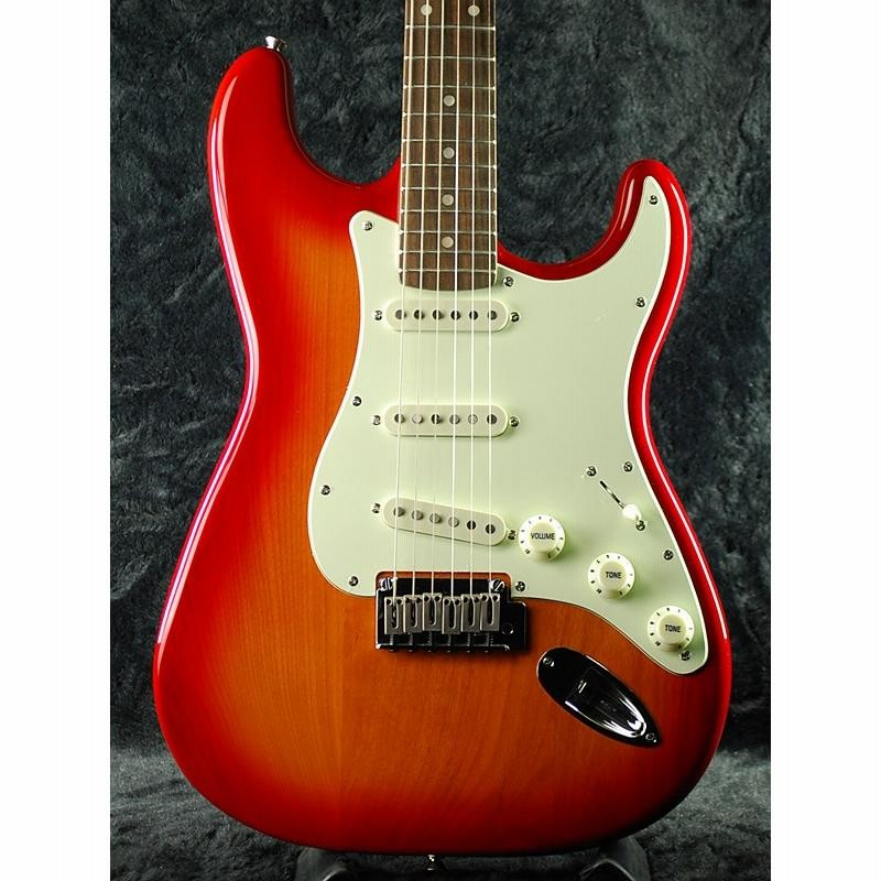 Squier Standard Stratocaster CSB チェリーサンバースト