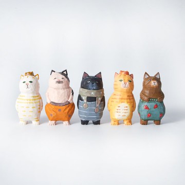 玩趣貓咪木雕家族