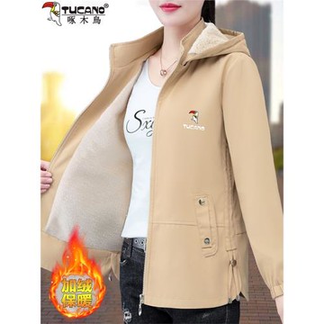 啄木鳥加絨外套女短款秋冬款2025年新款時尚寬松加厚保暖夾克上衣