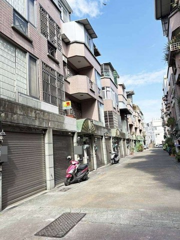 歸仁七甲五街四樓孝親車墅｜台南市歸仁區七甲五街