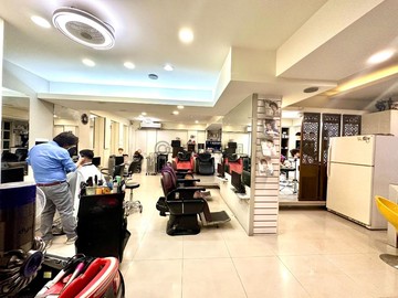 漢口崇德震後角間店住丨誠意出售價格好談｜台中市北區榮華街