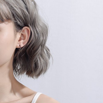 S925純銀黑色圓形耳扣女新款夏氣質酷帥耳環睡覺不用摘的耳飾