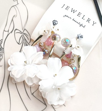 珍珠耳環/ 結婚耳環/ 草莓石耳環/生日禮物/ 輕紗耳環