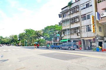 愛河鹽埕國中獨戶豪邸｜高雄市鹽埕區大智路