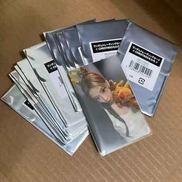 正版 BABYMONSTER 寳怪 2025年日本聖誕隨機卡 全新未拆 鄭雅嫻 河井瑠花 撻妹 榎竝杏紗 申廈藍 李茶仁