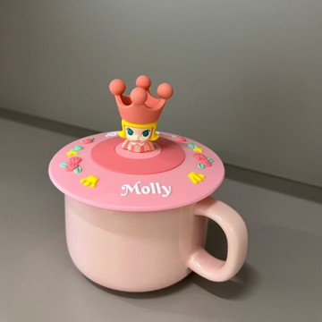 ❰茉莉第一個家❱👑現貨💕+預購Molly杯蓋 粉睡衣 粉公主 粉皇冠 馬克杯 杯蓋🌸